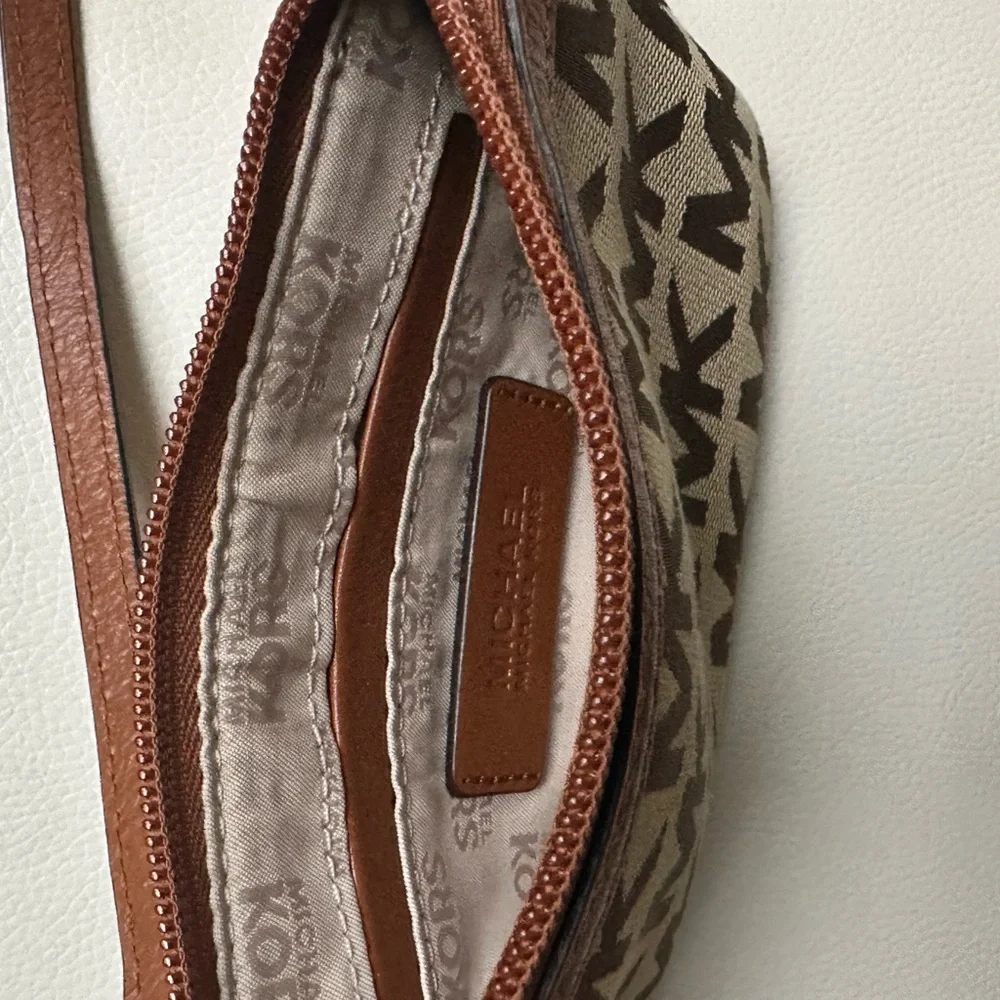 Michael Kors Brown Logo Shoulder Bag/ Micheal Kors Pochette Bag